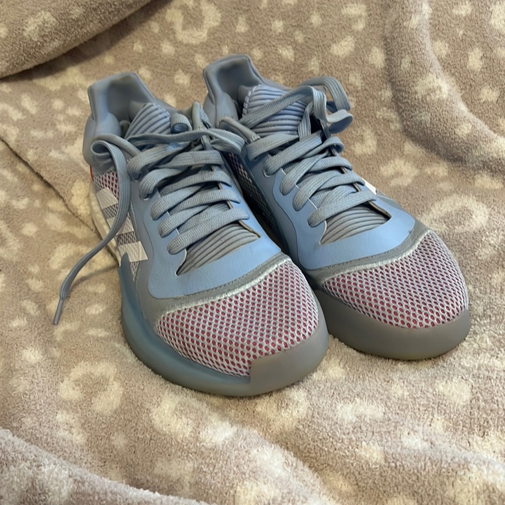Adidas Sneakers